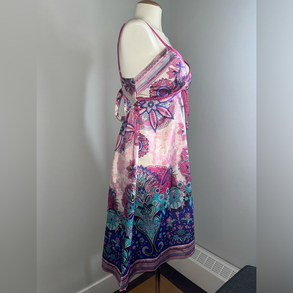 Guess Stretch Printed Pink & Purple Spring Summer Dress - Picture 3 of 8